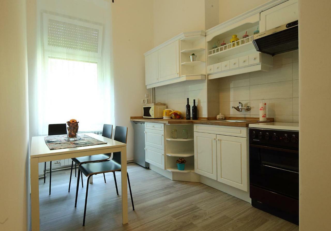 Palma Apartment ザグレブ エクステリア 写真