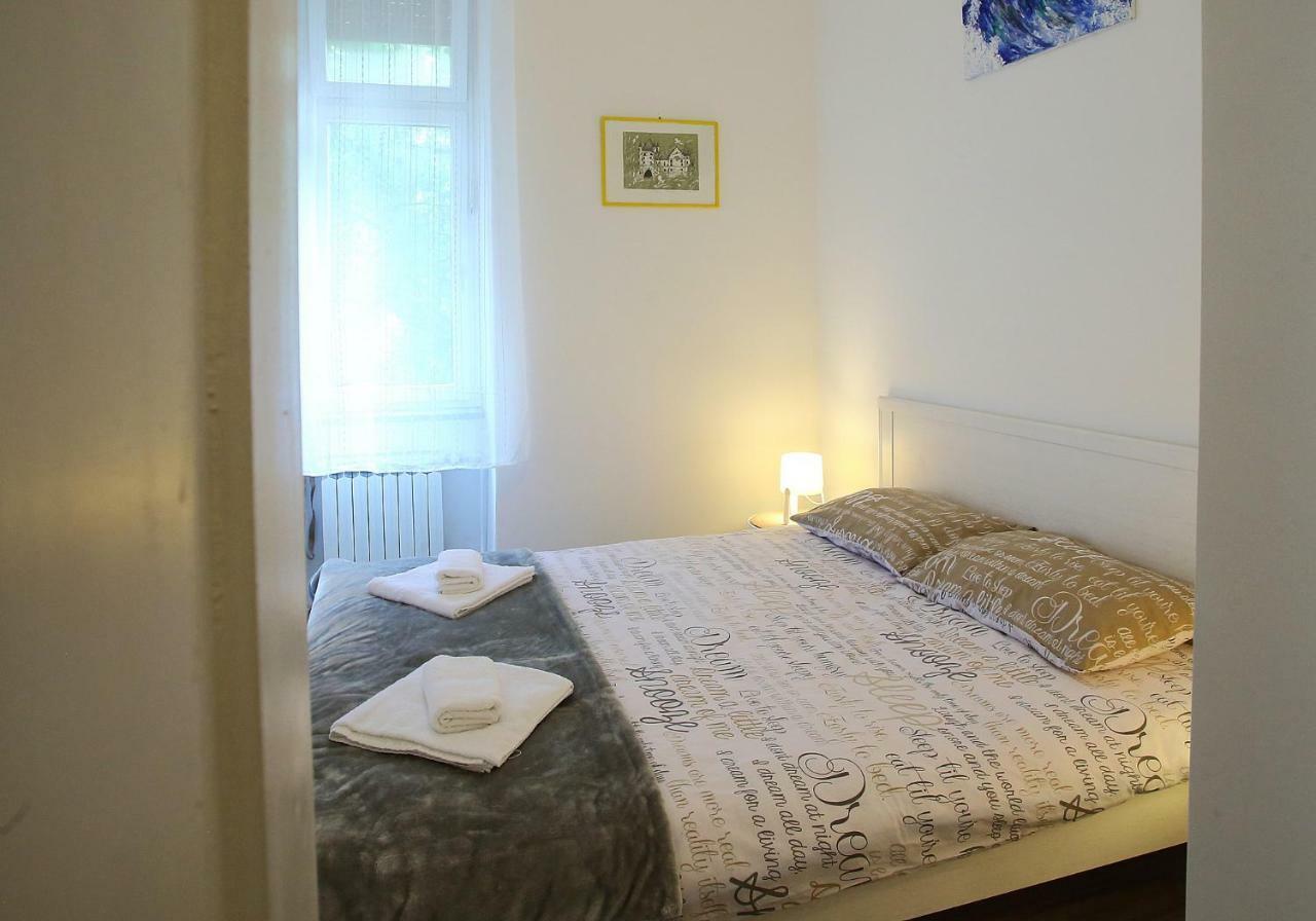 Palma Apartment ザグレブ エクステリア 写真